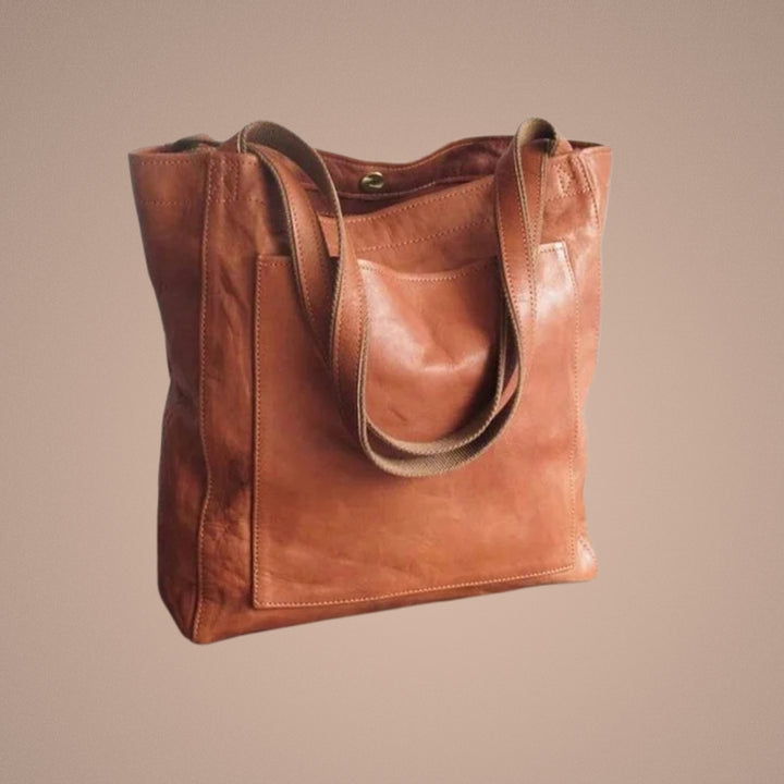 Mia’s Elegant Touch | Stylish Shoulder Bag