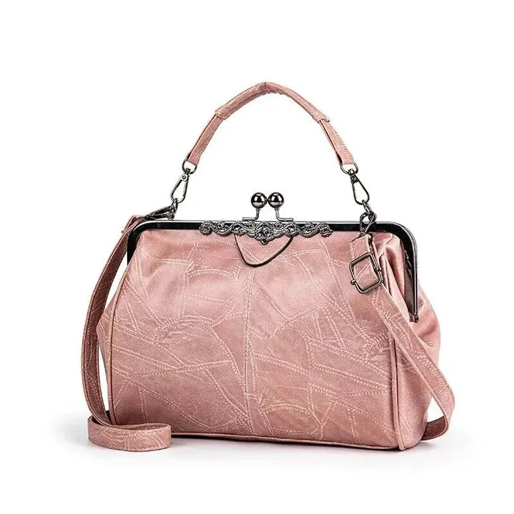Sophie’s Timeless Appeal | Vintage Leather Bag