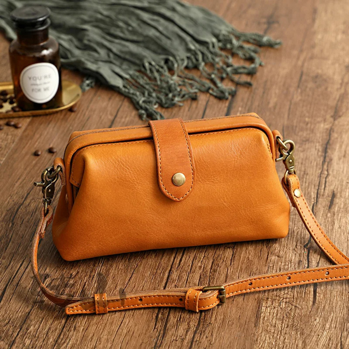 Chloe’s Vintage Essence | Elegant Women’s Bag