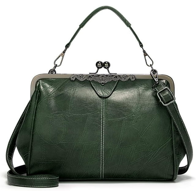 Sophie’s Timeless Appeal | Vintage Leather Bag