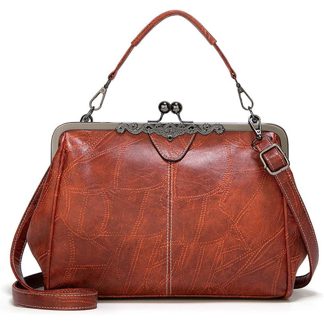 Sophie’s Timeless Appeal | Vintage Leather Bag