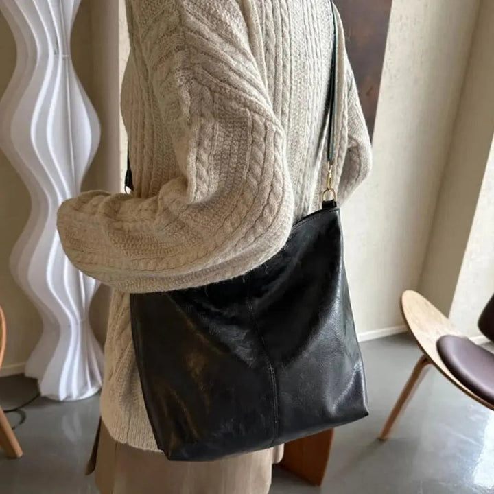 Sophia’s Timeless Charm | Shoulder Bag