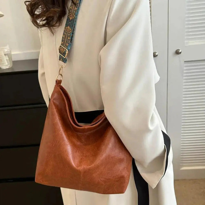 Sophia’s Timeless Charm | Shoulder Bag