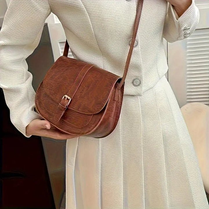 Madison’s Classic Saddle  | Crossbody Bag