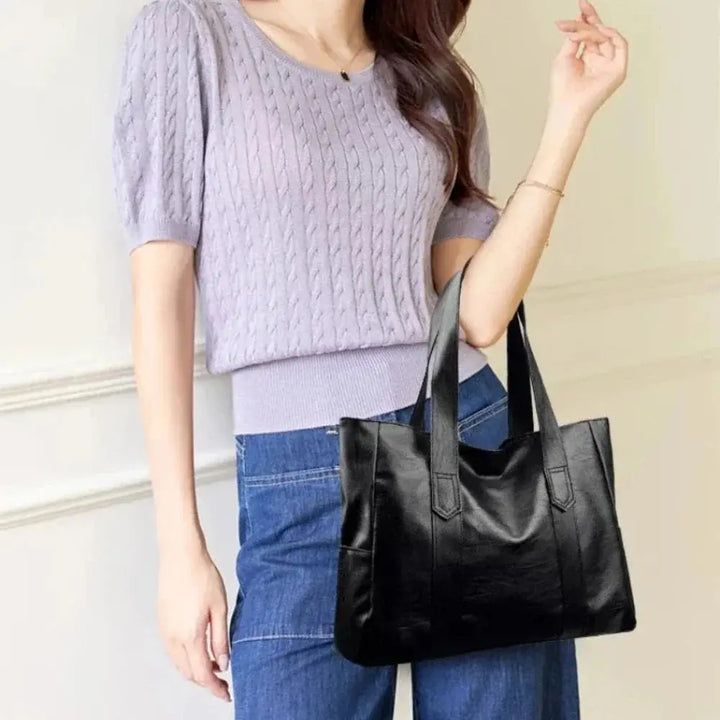 Sophia’s Minimalist Luxe | Soft Shoulder Bag