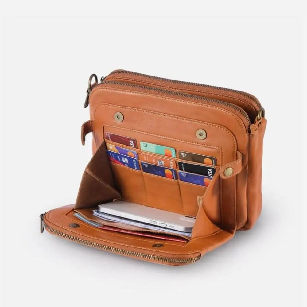 Isabella’s Signature | Classic Leather Bag