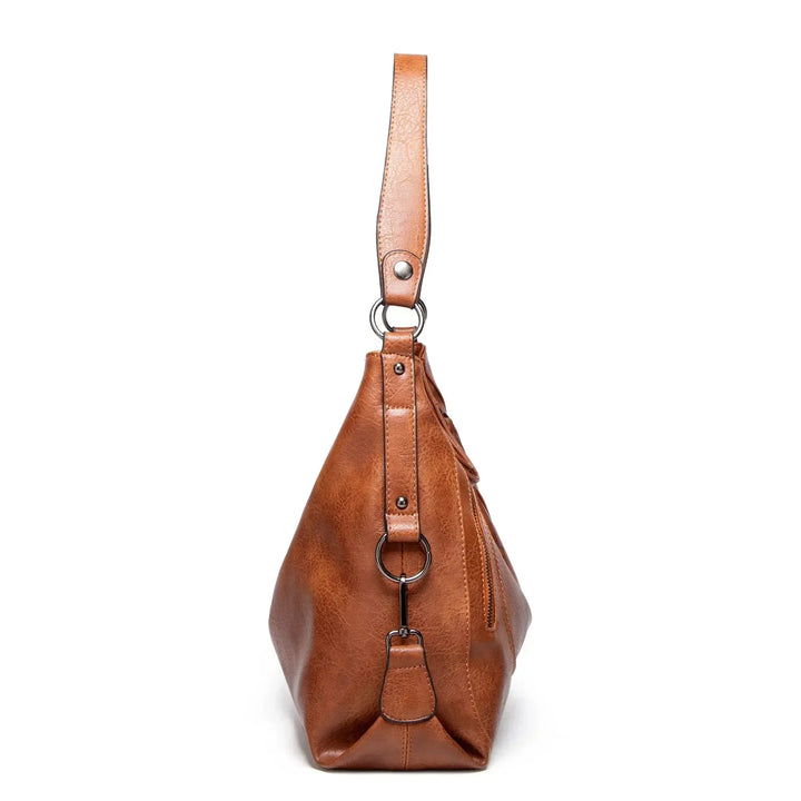 Isabelle’s Vintage | Charm Leather Bag