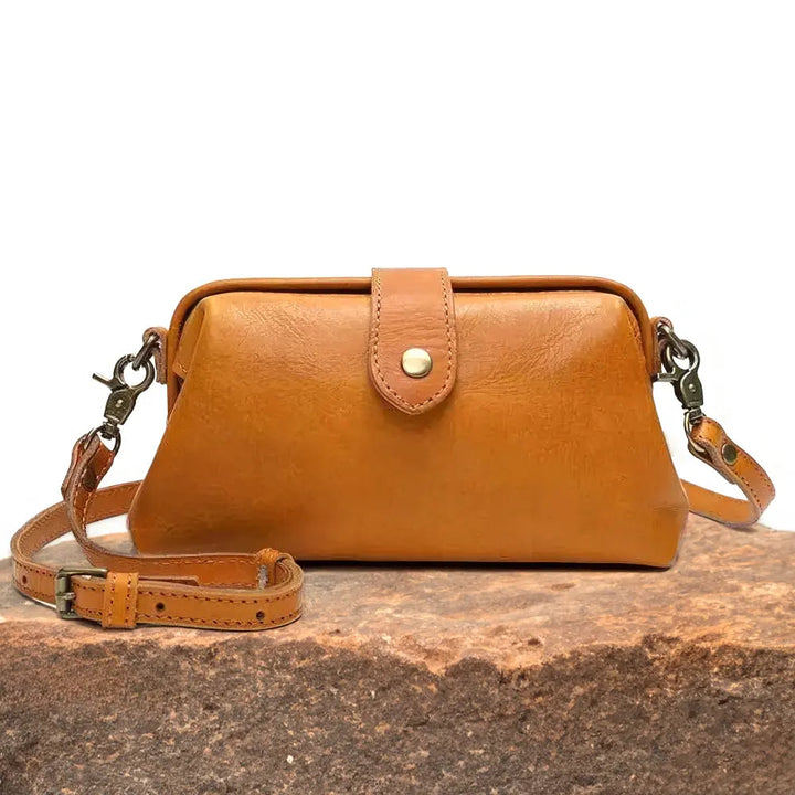 Chloe’s Vintage Essence | Elegant Women’s Bag