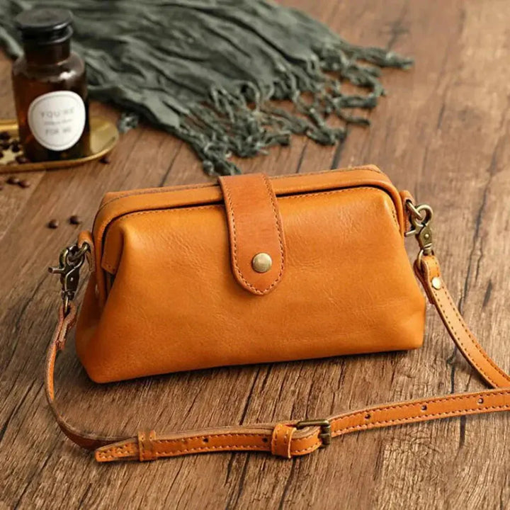 Chloe’s Vintage Essence | Elegant Women’s Bag